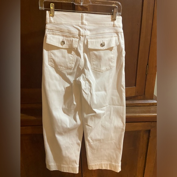 Spanx Stretch Twill Cropped Pants - Picture 5 of 14